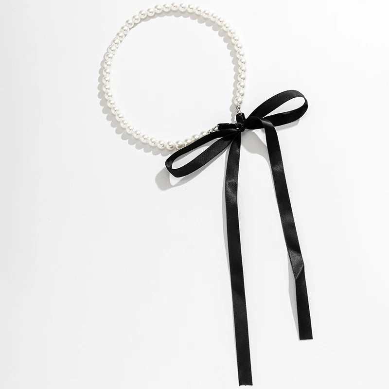 Elegant Ribbon Choker