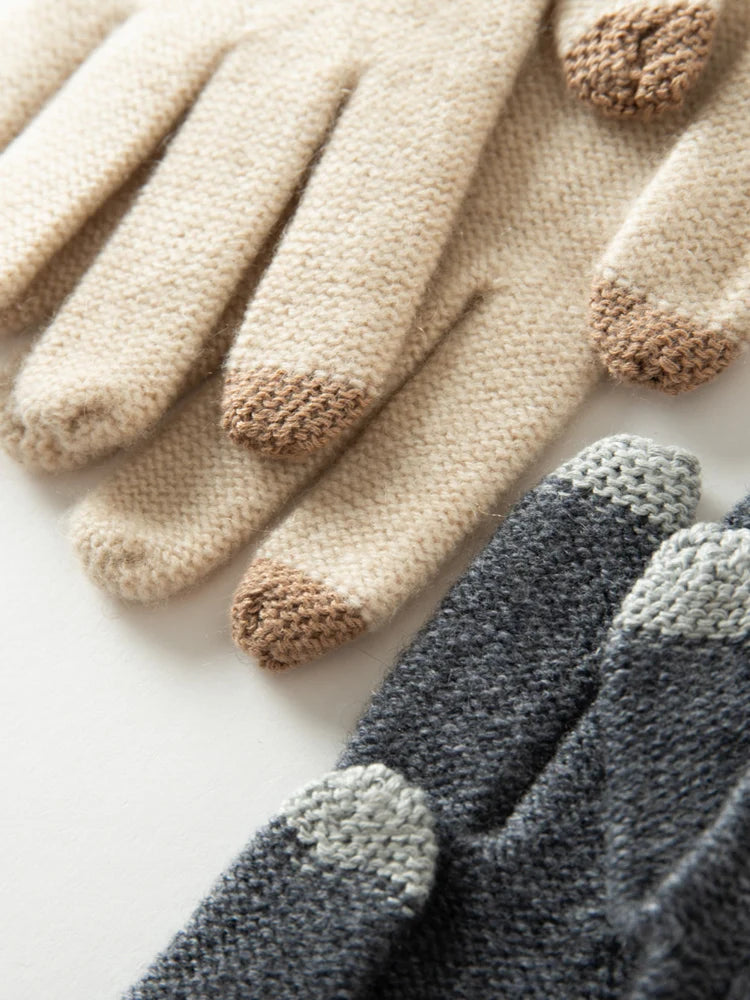 100% Cashmere Knitted Gloves