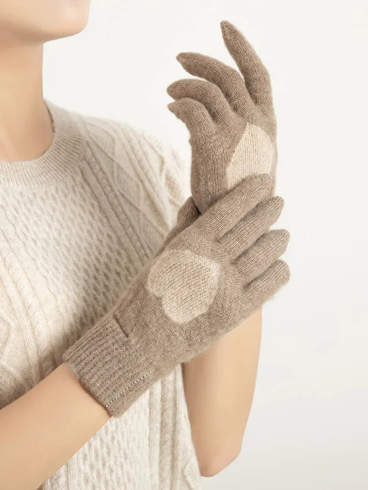 100% Baby Cashmere Heart Gloves