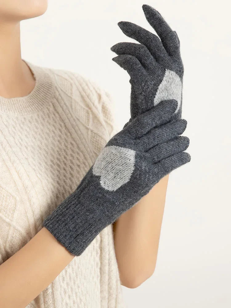 100% Baby Cashmere Heart Gloves