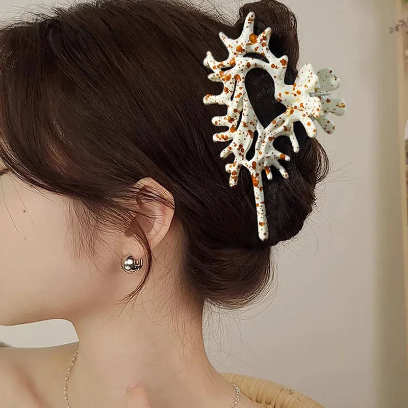 Metal Ocean Conch Hair Claw
