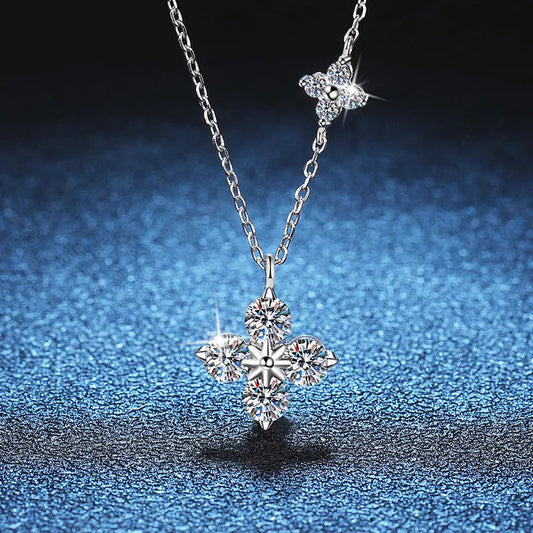 Luxury Moissanite Clover Pendant