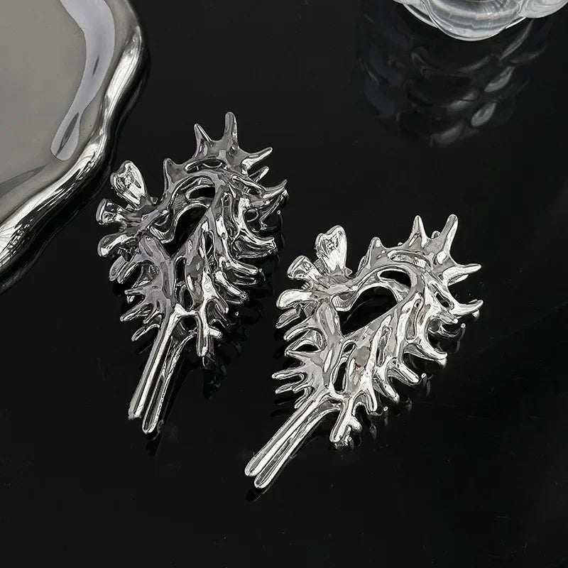 Metal Ocean Conch Hair Claw