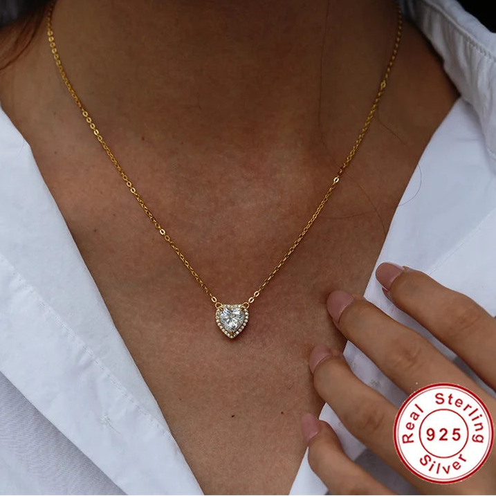 14K Gold Pleated Heart-Shaped Moissanite Necklace